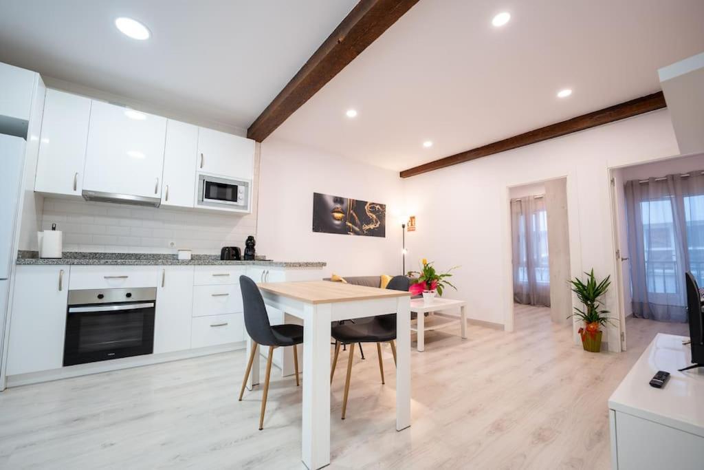 Cisneros Apartment ซานตานเดร์ ภายนอก รูปภาพ