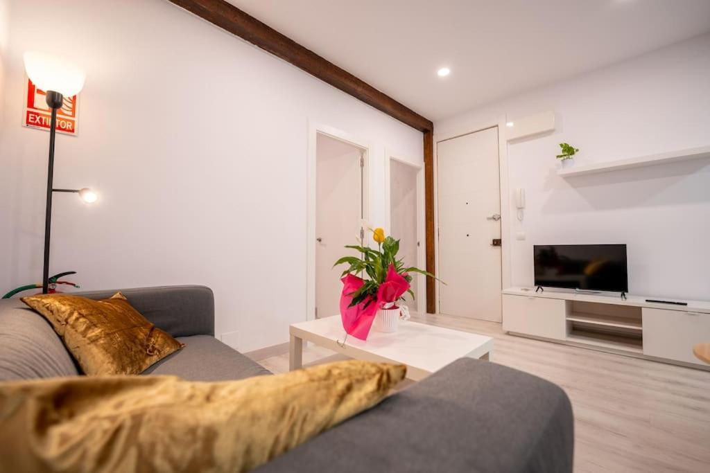 Cisneros Apartment ซานตานเดร์ ภายนอก รูปภาพ