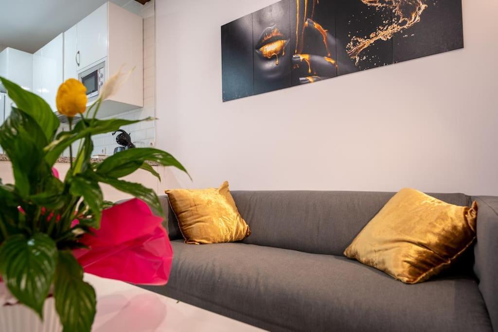 Cisneros Apartment ซานตานเดร์ ภายนอก รูปภาพ